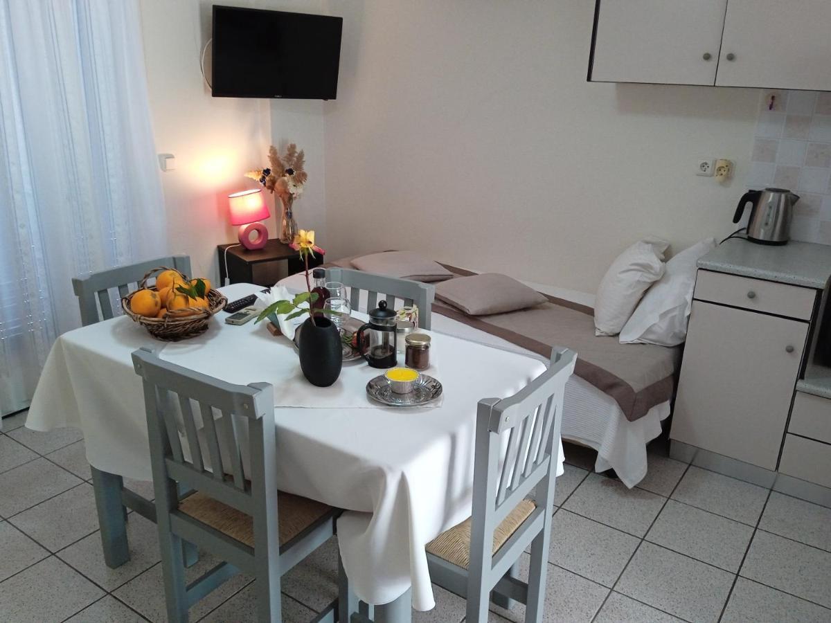 Sea Waves Apartments Νέα Επίδαυρος Εξωτερικό φωτογραφία